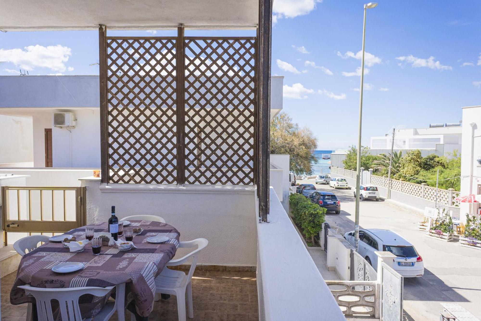 Torre Lapillo Apartment Sea View - Happy Rentals Porto Cesareo Exterior photo