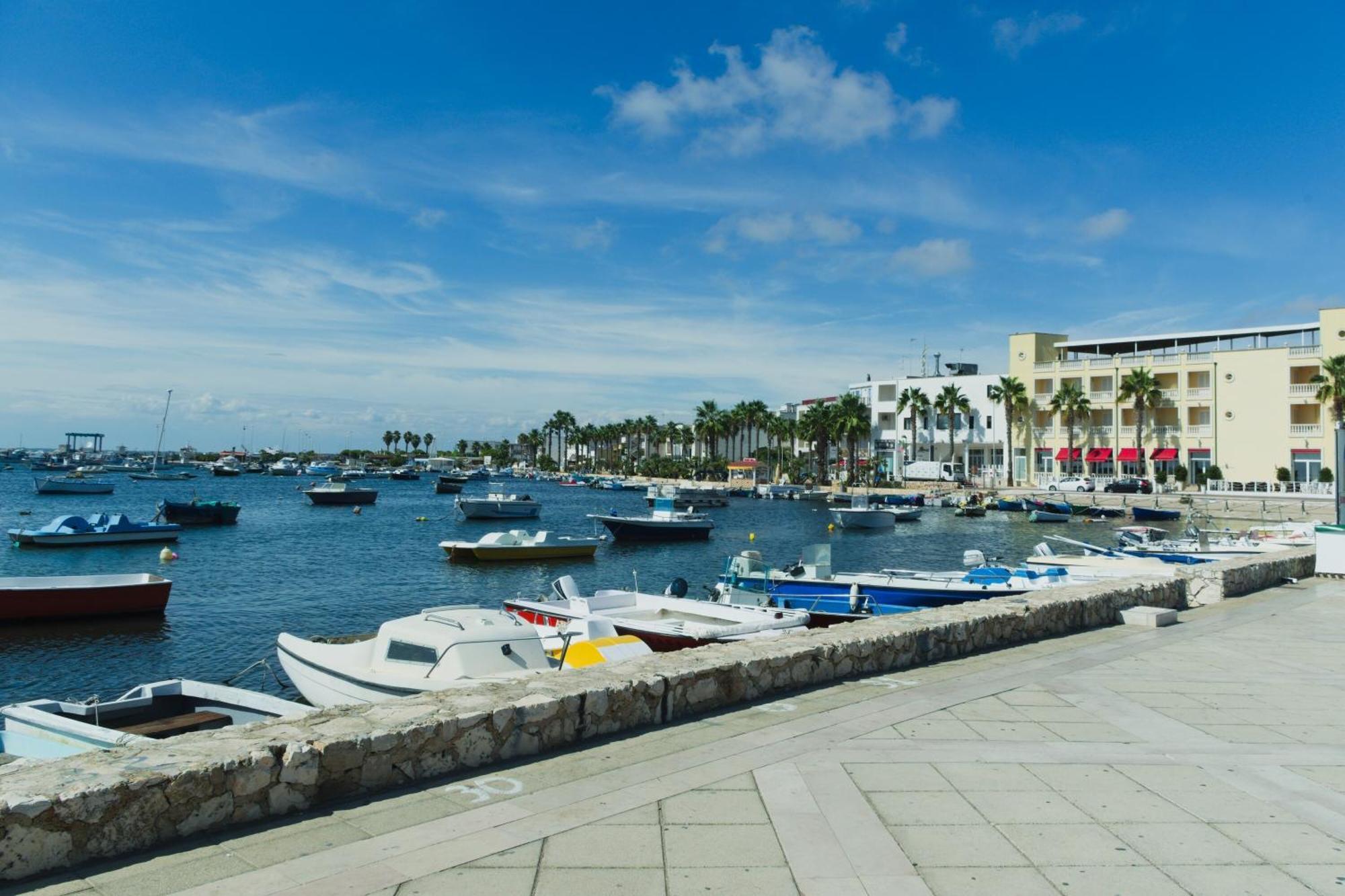 Torre Lapillo Apartment Sea View - Happy Rentals Porto Cesareo Exterior photo